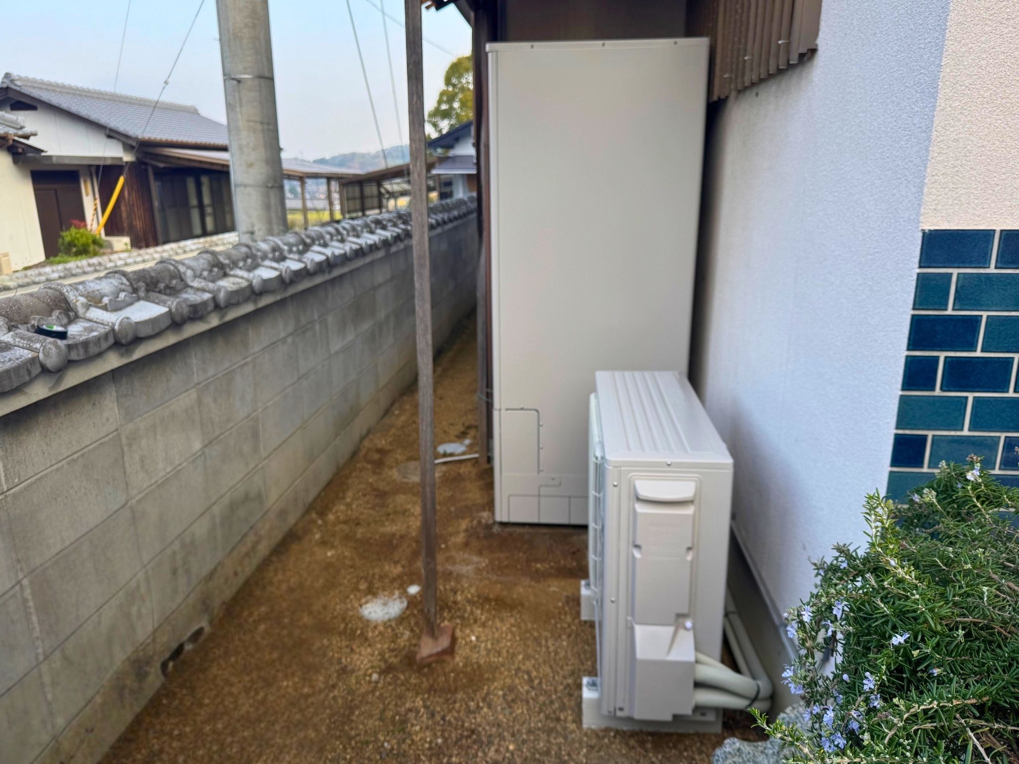 長年使用されたいたボイラーの老朽化をきっかけに、給湯専用エコキュートへ交換